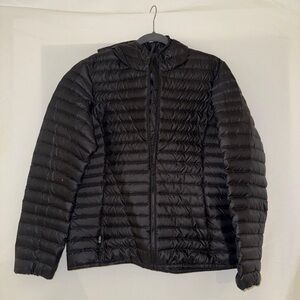 Elegant Black Quilted Bomber Jacket